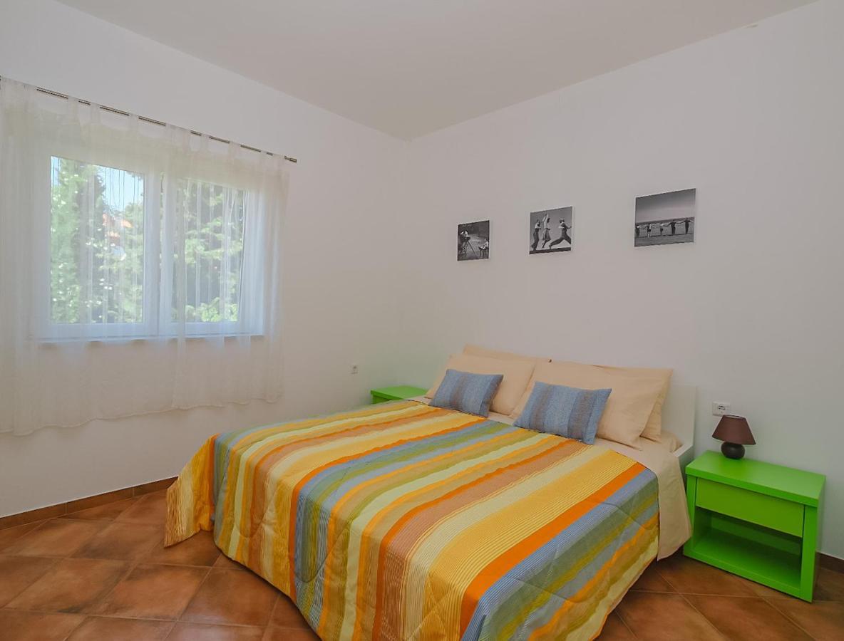 Apartmani Nina Rovinj Buitenkant foto