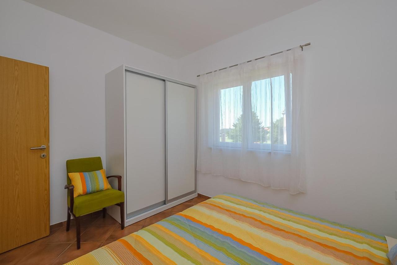 Apartmani Nina Rovinj Buitenkant foto